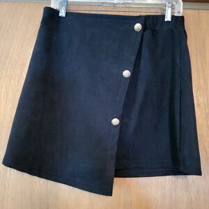 SHEIN Black Asymmetrical Button Skirt